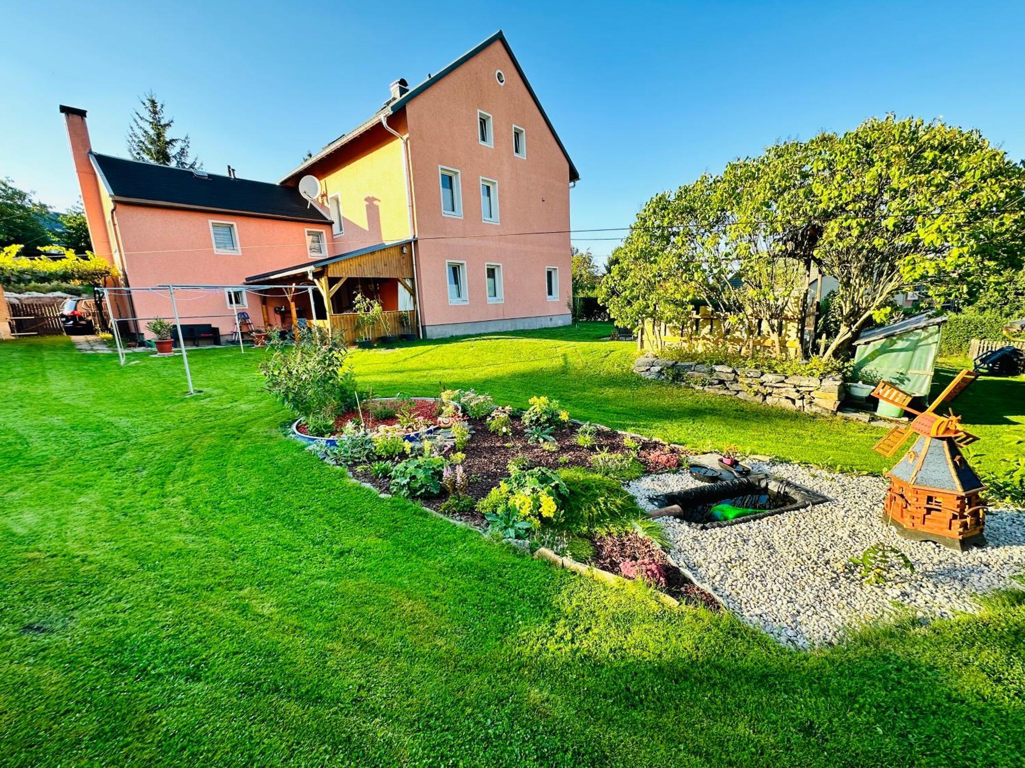 Gemuetliche Wohnung In Gruenhainichen Erzgebirge Grunhainichen Exterior photo